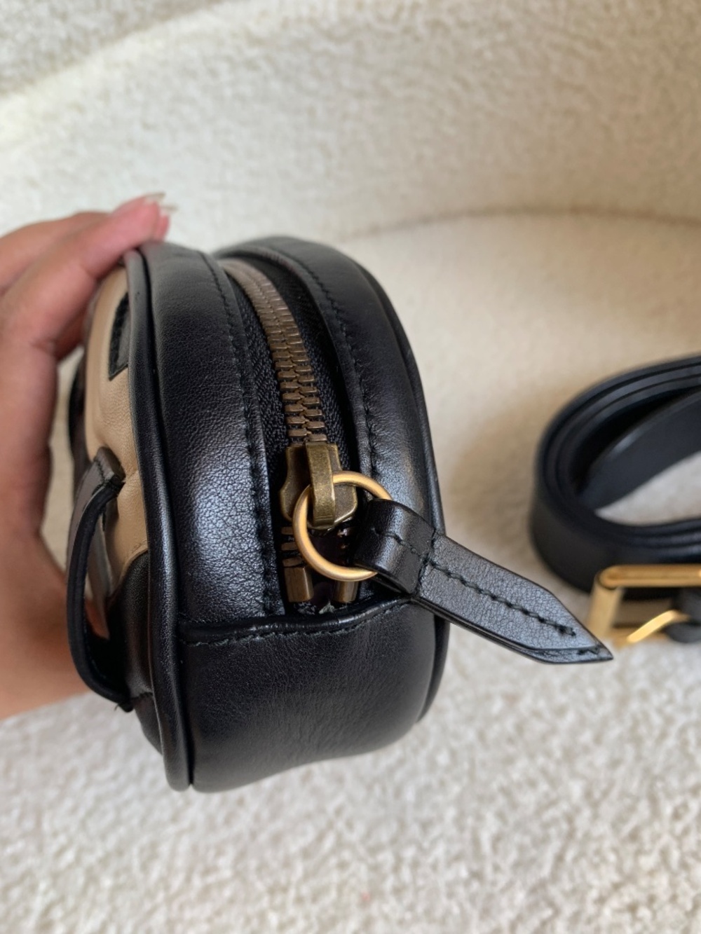 Gucci Calfskin Matelassé GG Marmont Belt Bag 85/34 Black White - Picture 7 of 15